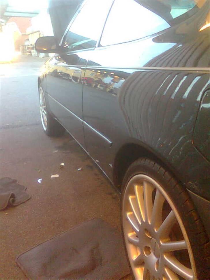 Toyota Corolla E101  SOLGT billede 2