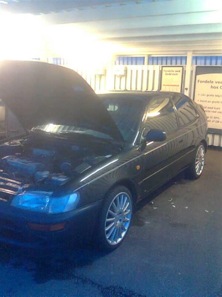 Toyota Corolla E101  SOLGT billede 4