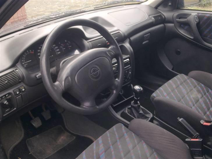 Opel Astra 2,0 16v (Byttet) billede 7
