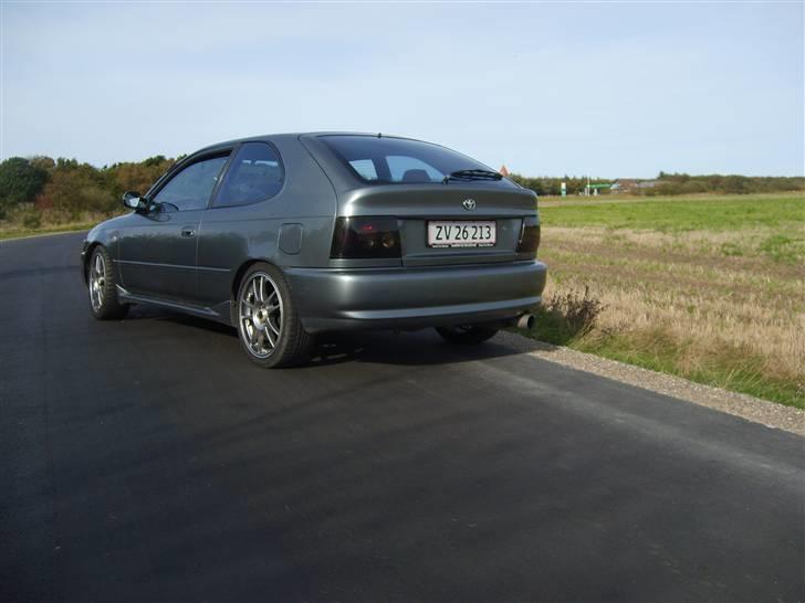 Toyota Corolla E10 byttet billede 13