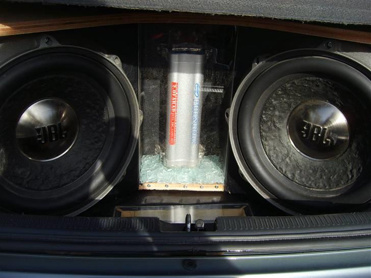 Toyota Corolla E10 byttet billede 18