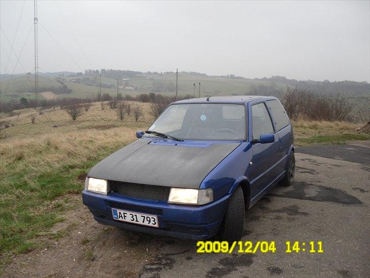 Fiat Uno Turbo Racing 1.4ie - bilen i det dejlige efterårsvejr billede 1