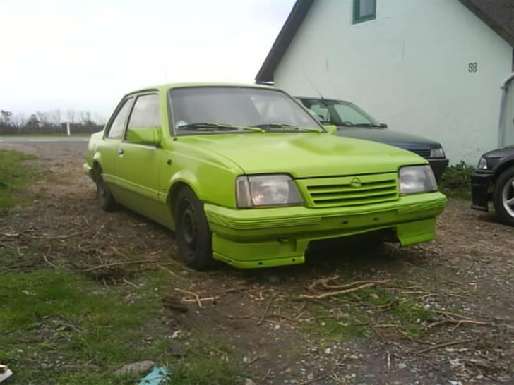 Opel Ascona C Lowrider- Byttet - SÅDAN SER DEN UD NU!!! :D billede 1