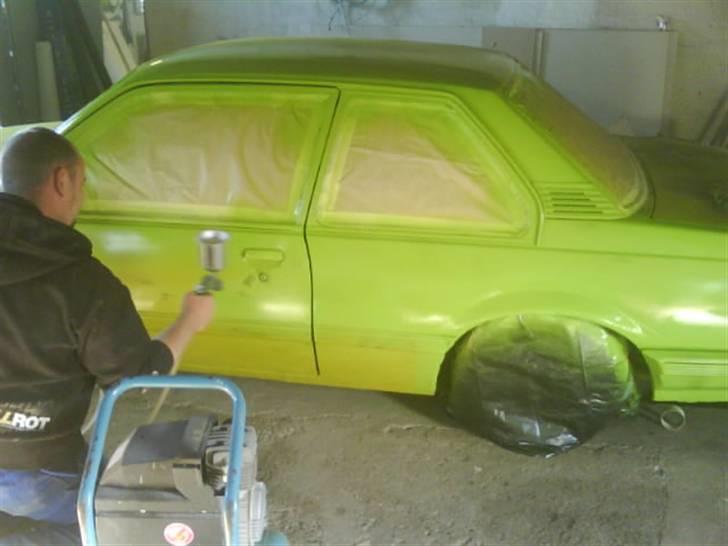 Opel Ascona C Lowrider- Byttet - Her maler vi :P  billede 13