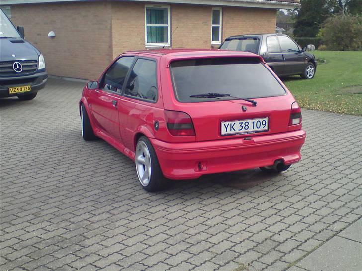 Ford fiesta rs 2000 solgt billede 3
