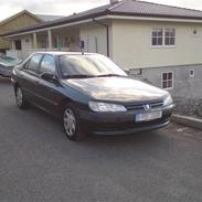 Peugeot 406