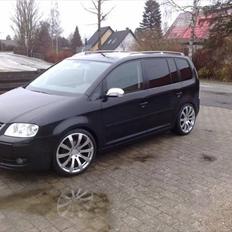 VW --Touran 1,9 Highline--
