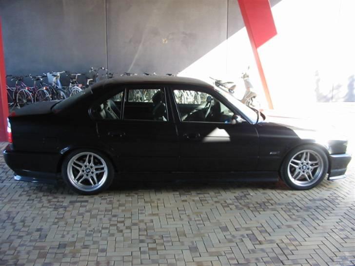 BMW 530I E34 (SOLGT) billede 5