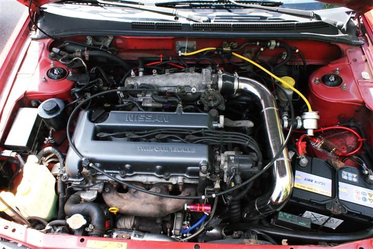 Nissan Almera GTI Turbo SOLGT - Kraftværket billede 8