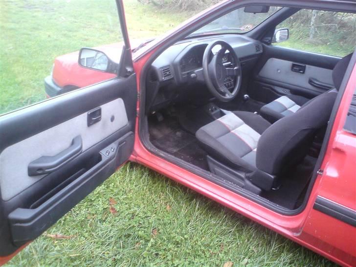 Peugeot 106 1,4i XS billede 8