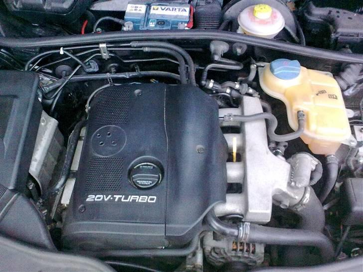 VW Passat 1,8t Limo(TILSALG) billede 11