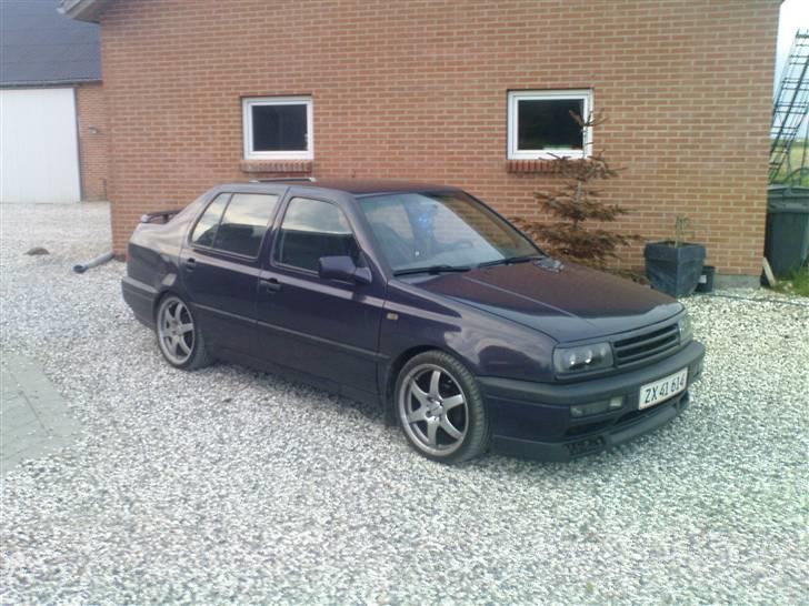 VW vento solgt billede 1