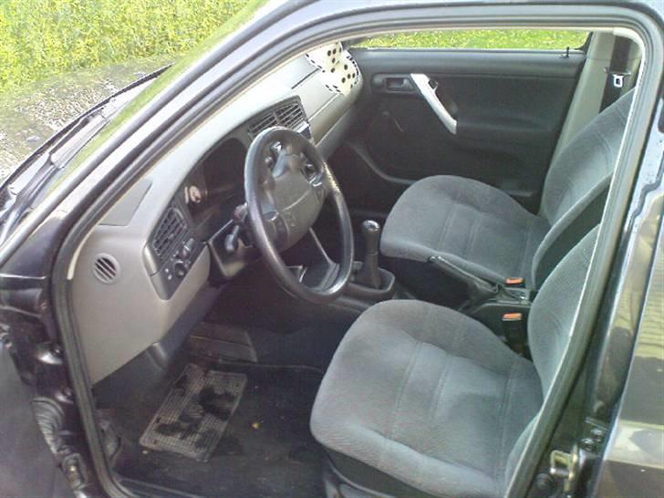 VW vento solgt billede 5