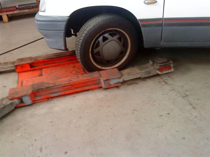 Opel corsa a  skrottet billede 4