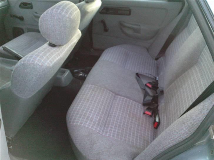 Ford Sierra 2.0 DOCH SOLGT billede 15