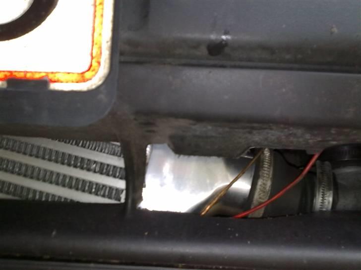 VW golf 2 gtd - ja den sidder skrå men den kan ikke være der da jeg ikke har de rigtige bøjninger men de er blevet bestilt  billede 15