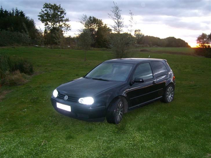 VW Golf 4 billede 1