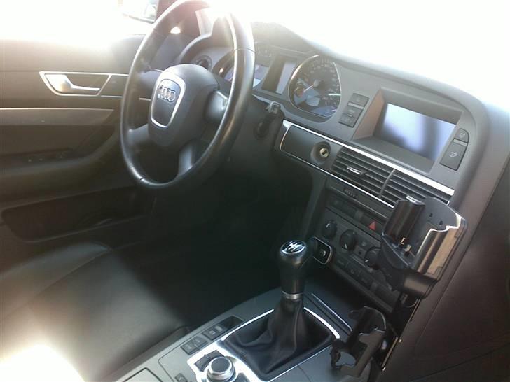 Audi A6 2.4 V6 Avant billede 5