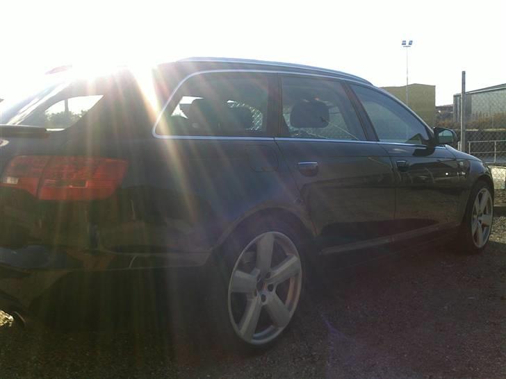 Audi A6 2.4 V6 Avant billede 10