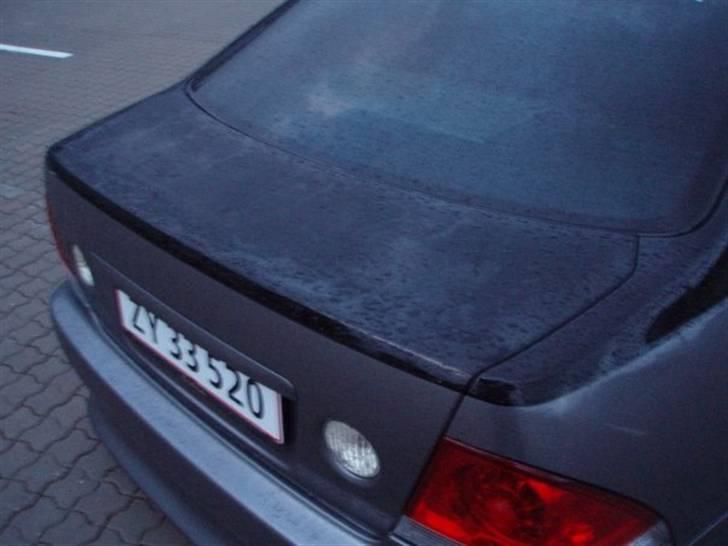 Lexus IS 200 billede 15