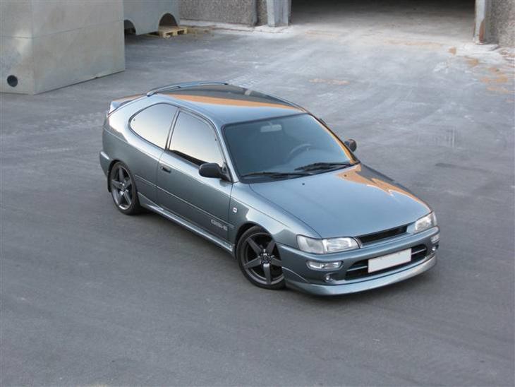 {{currentPhoto.altText}} billede {{currentPhoto.number}}