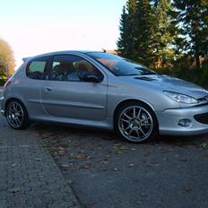 Peugeot 206 GT 