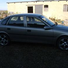 Opel vectra B