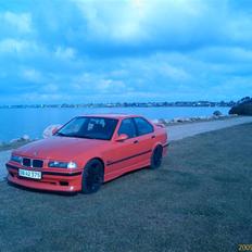 BMW E36 - 320i SOLGT