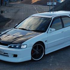 Honda Accord U.S. Wagon SiR '''''brændt'''''