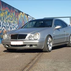 Mercedes Benz CLK 230 kompressor