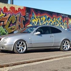 Mercedes Benz CLK 230 kompressor