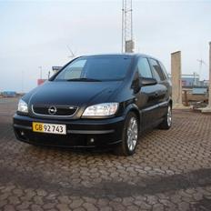 Opel Zafira OPC