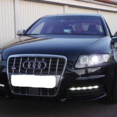 Audi S6 AVANT V10 solgt