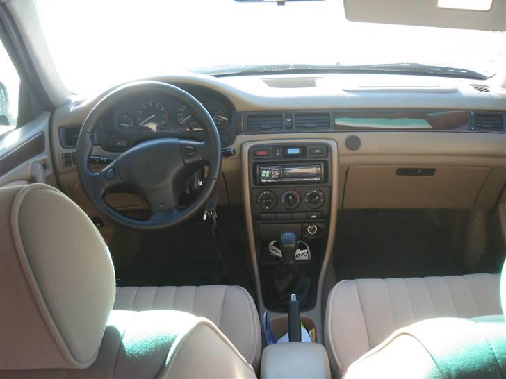 Rover 416. 1.6. solgt billede 3