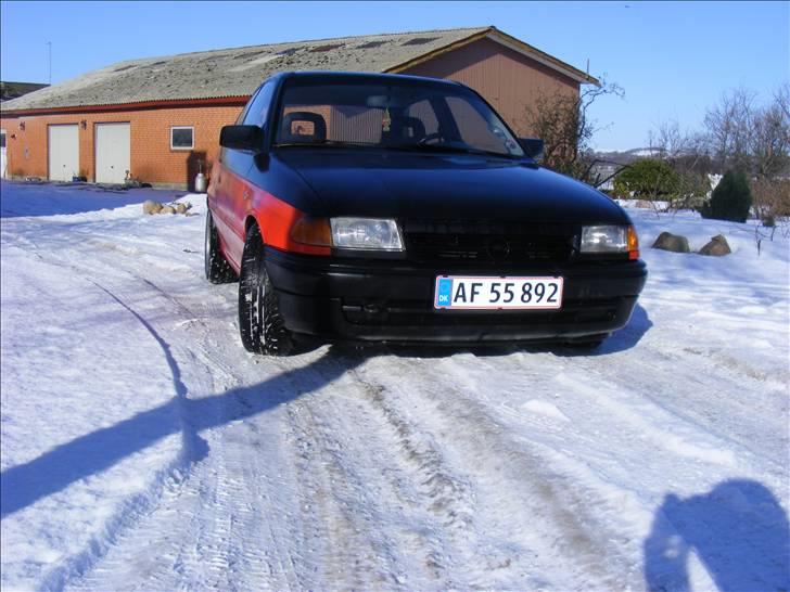 Opel astra f smadret billede 3