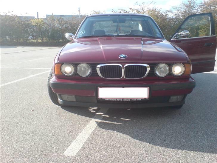 BMW E34 520i---- SOLGT---- billede 1