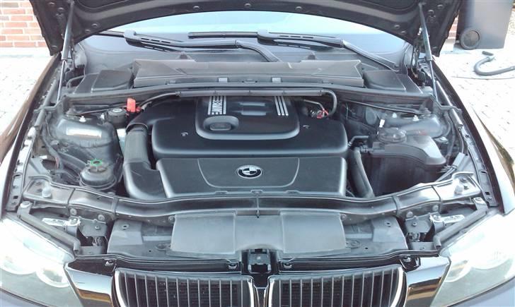 BMW E90 320d (Solgt) billede 7