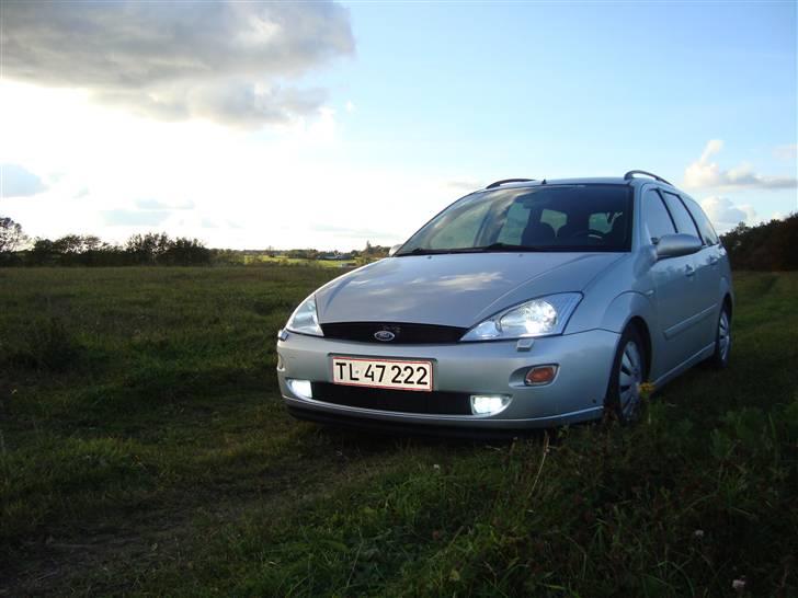 Ford focus st.car SOLGT billede 12