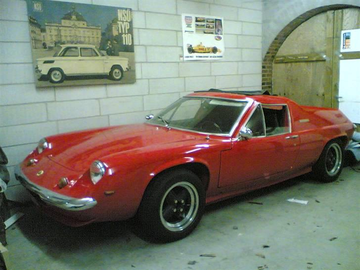Lotus Europa Twin Cam - Det er taget med mobil telefon. Men det er fra min garage billede 4