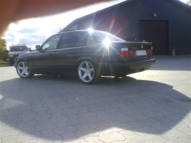 BMW e34 525i billede 3