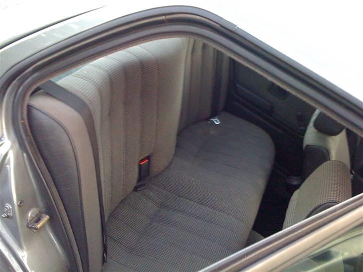 BMW e30 320i solgt billede 11