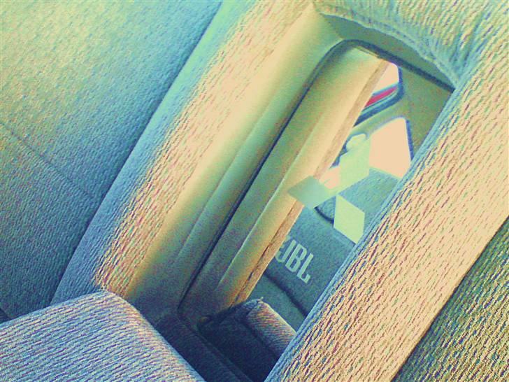 Mitsubishi Lancer 1,6 GLXI **SOLGT** billede 14