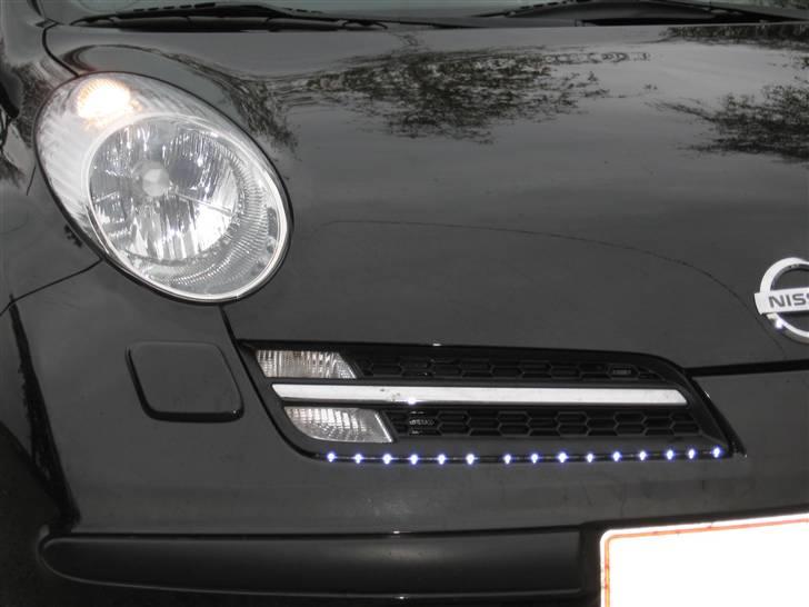 Nissan Micra K12 - Solgt - Med LED "snor" direkte koblet på positions lyset. billede 9