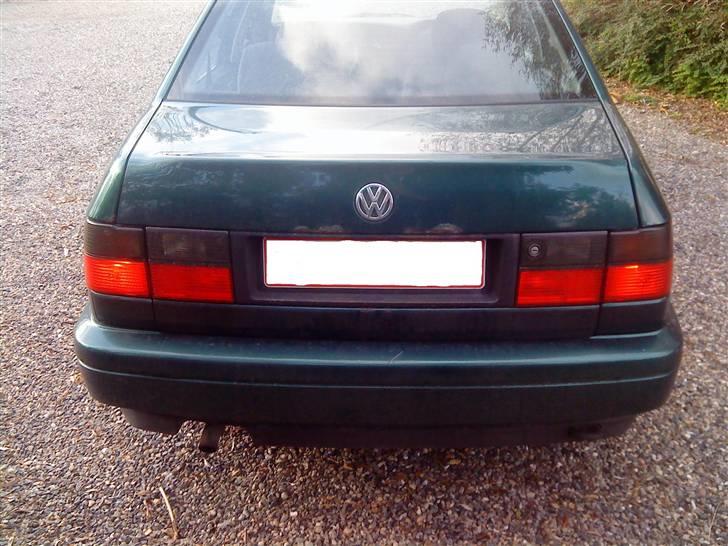 VW Vento =BYTTET= - Ventoen :D Den har nogle skønheds fejl, men det er ikke noget nyt ved ventoer :P billede 4