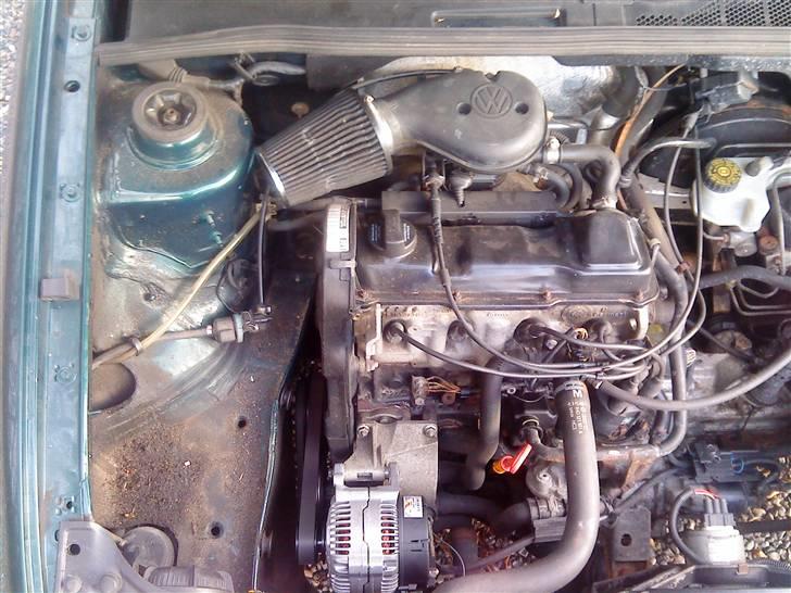 VW Vento =BYTTET= - Ventoen :D Motoren køre stadig som den var ny :) billede 6
