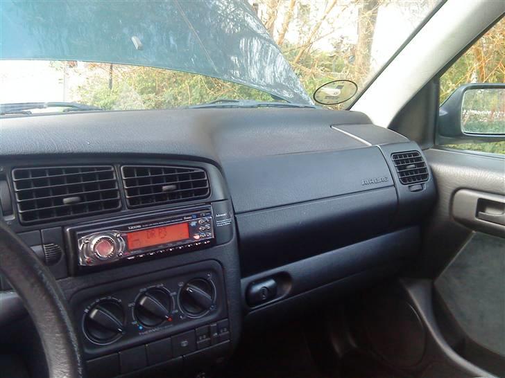 VW Vento =BYTTET= - Ventoen :D interiøret fejler sq intet :) billede 13