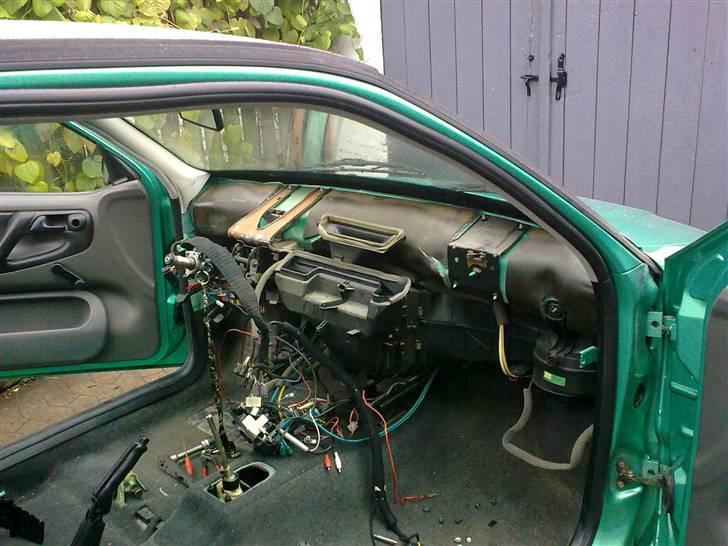 VW polo 6n solgt - så blev det gamle instrumtering sku pillet ud.. billede 16