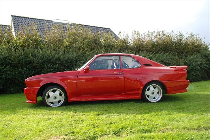 Opel manta a - solgt billede 3