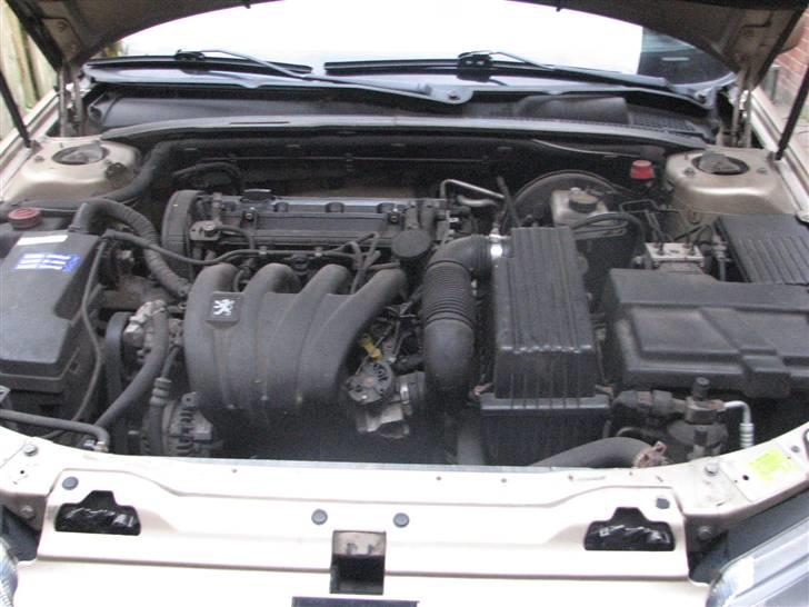 Peugeot 406 2,0 billede 3