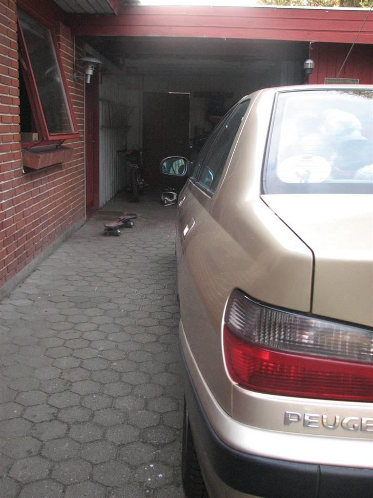 Peugeot 406 2,0 billede 5
